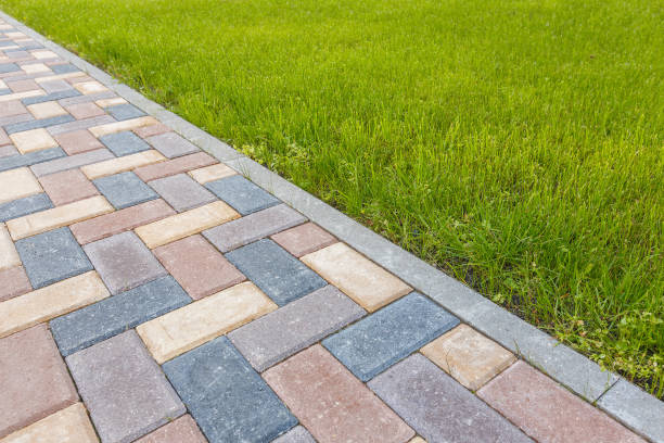 Best Custom Driveway Design and Paving in Gurnee, IL